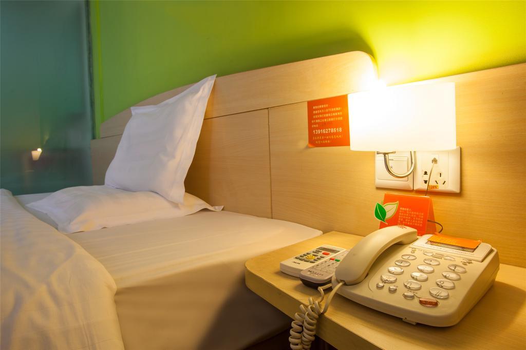 7Days Inn Guangzhou Zhongda North Gate Square Eksteriør billede