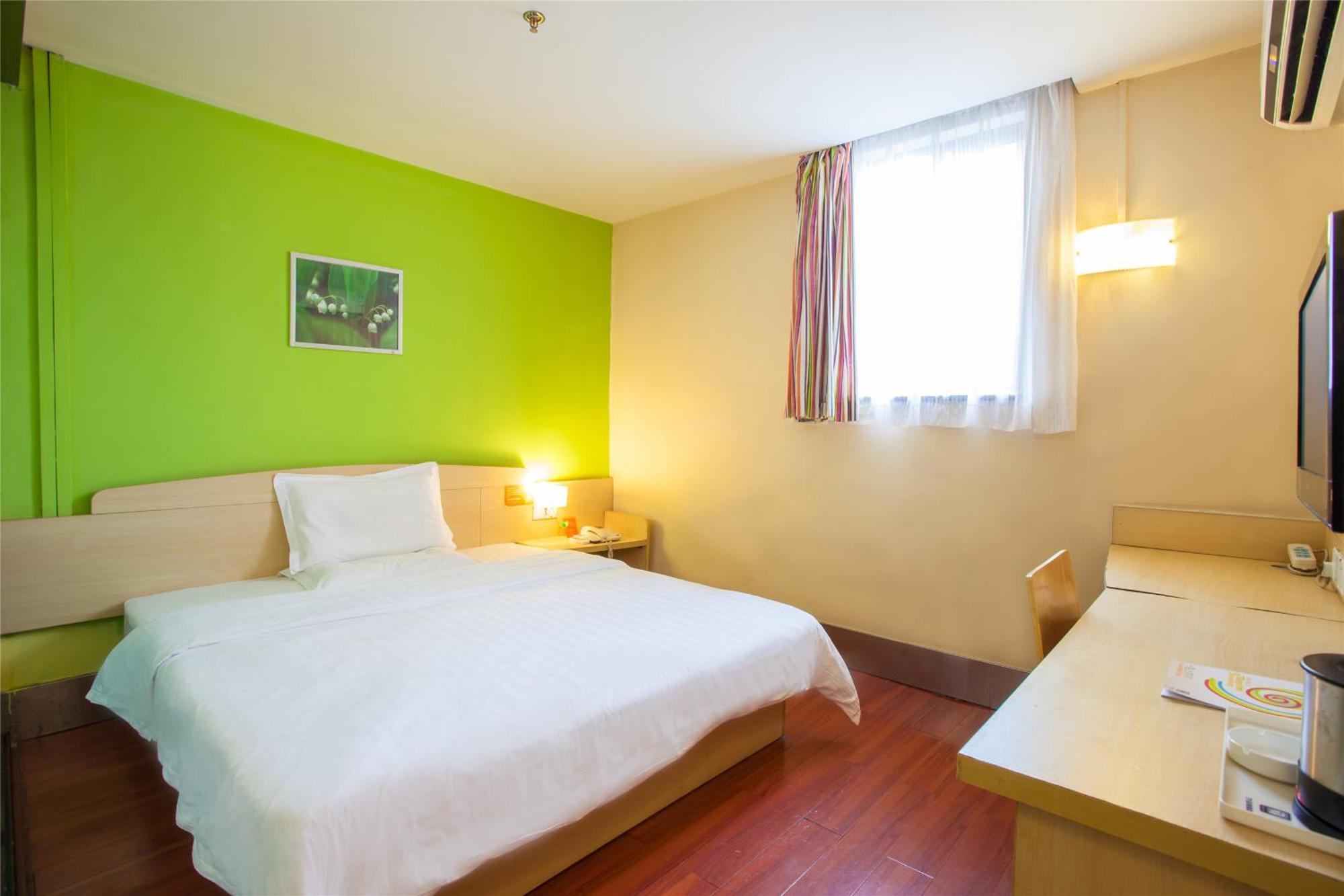 7Days Inn Guangzhou Zhongda North Gate Square Eksteriør billede