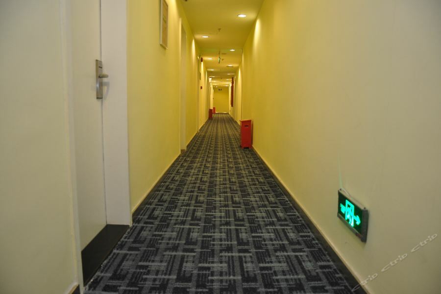 7Days Inn Guangzhou Zhongda North Gate Square Eksteriør billede